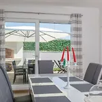 Apartamento Three-bedroom In